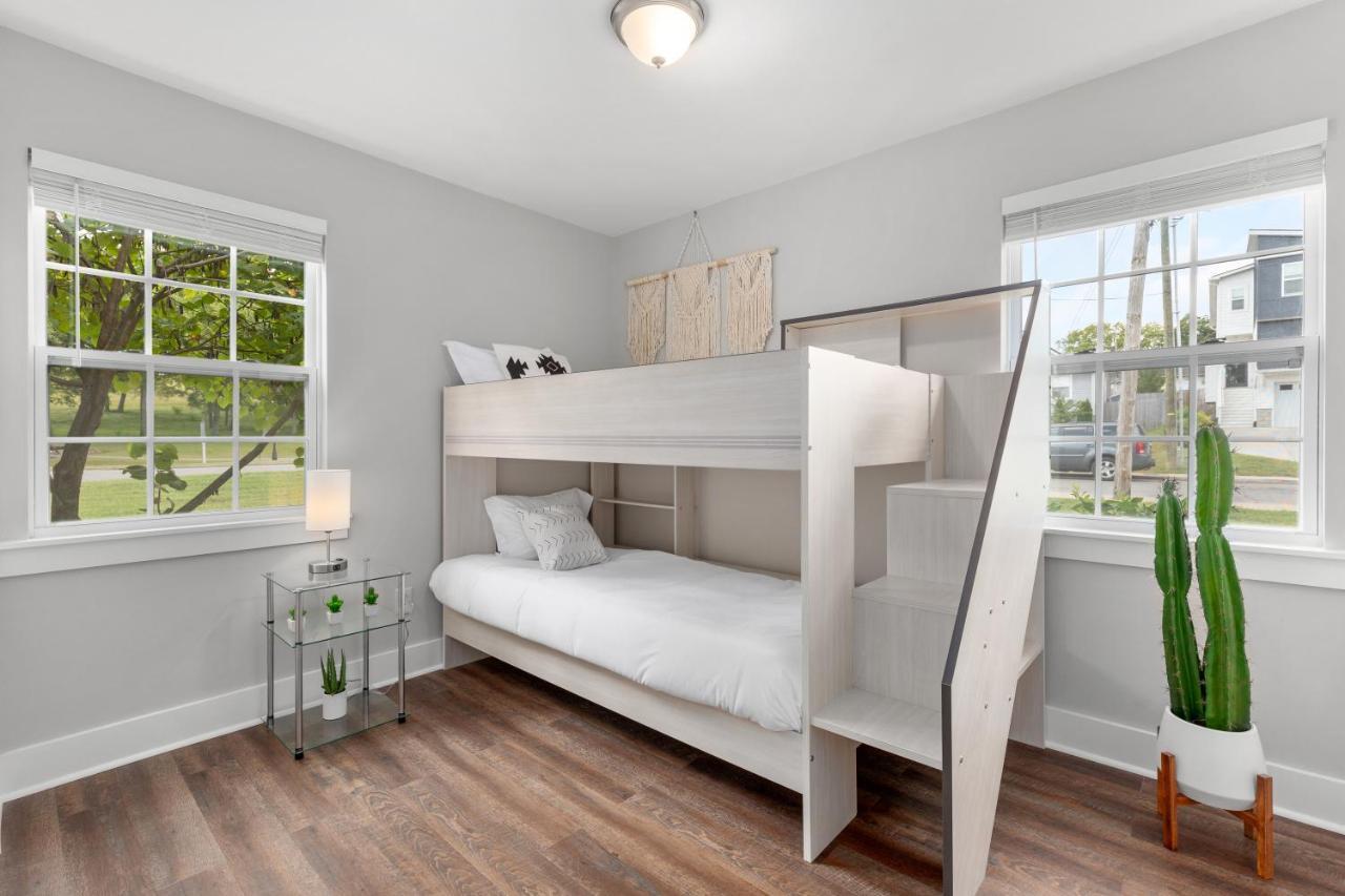 Charming Modern 3-Bedroom Home In East Nashville! Exterior photo